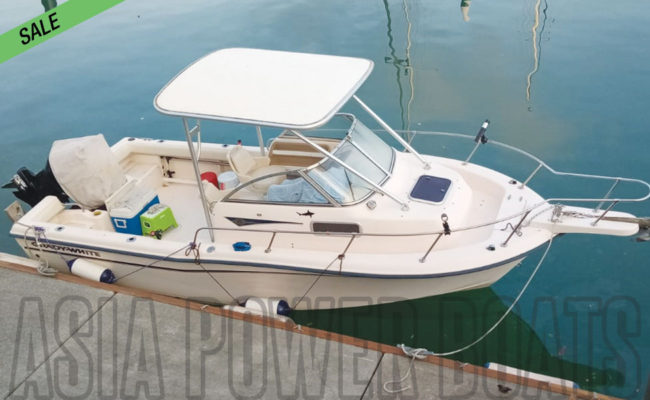 boat-for-sale_grady-White_208_01