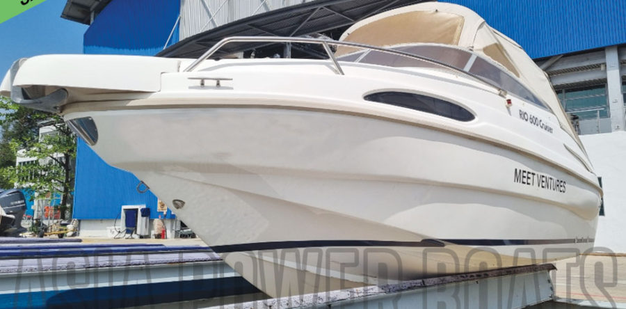 EXCLUSIVE! RARE! RECUCED! CHEAP! CABIN CRUISER W OUTBOARD! QUICK!