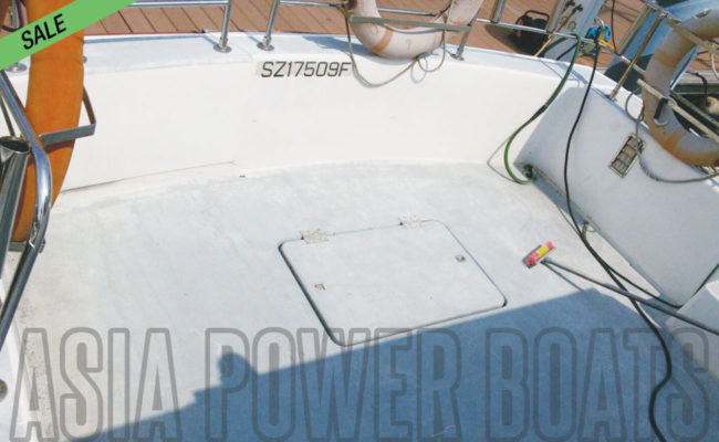 fishing-boat-for-sale-cheap-pilothouse-08