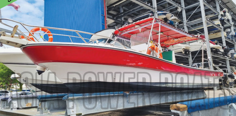 REDUCED!! Yamaha inspired! 26ft CC Fishing boat!